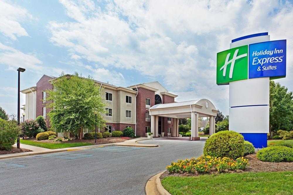 Comfort Inn & Suites Brevard Eksteriør billede
