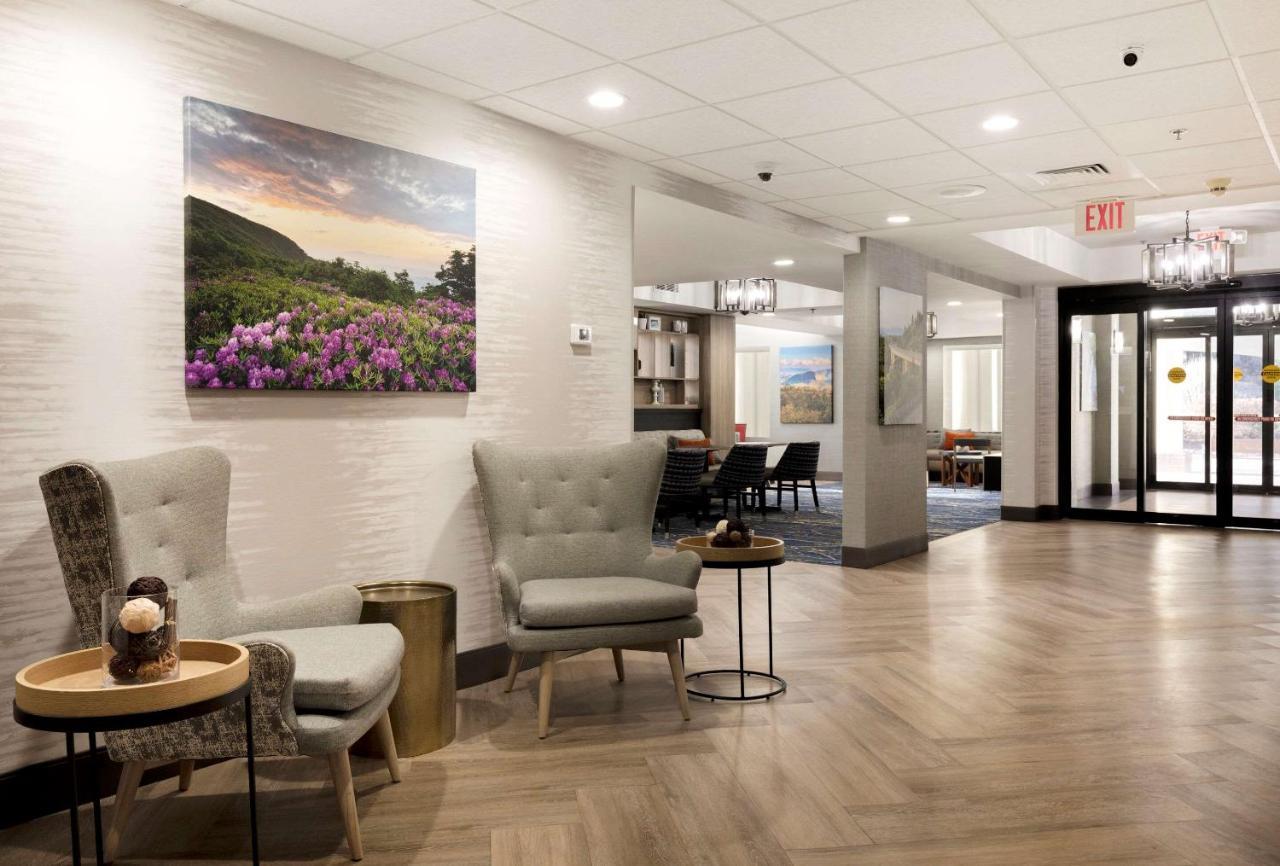 Comfort Inn & Suites Brevard Eksteriør billede
