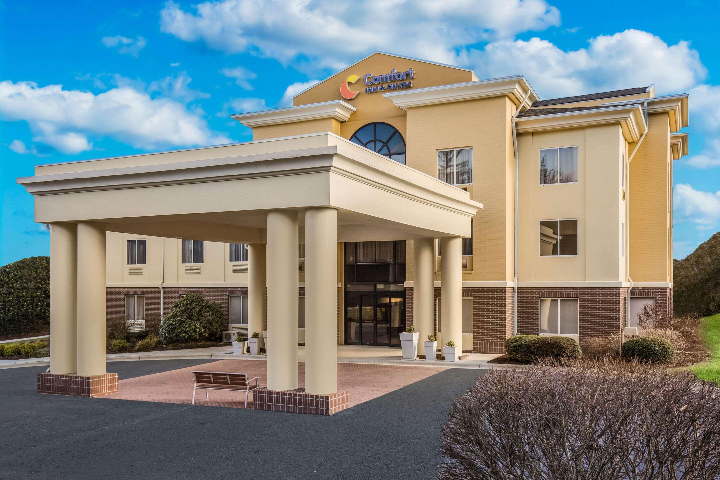 Comfort Inn & Suites Brevard Eksteriør billede