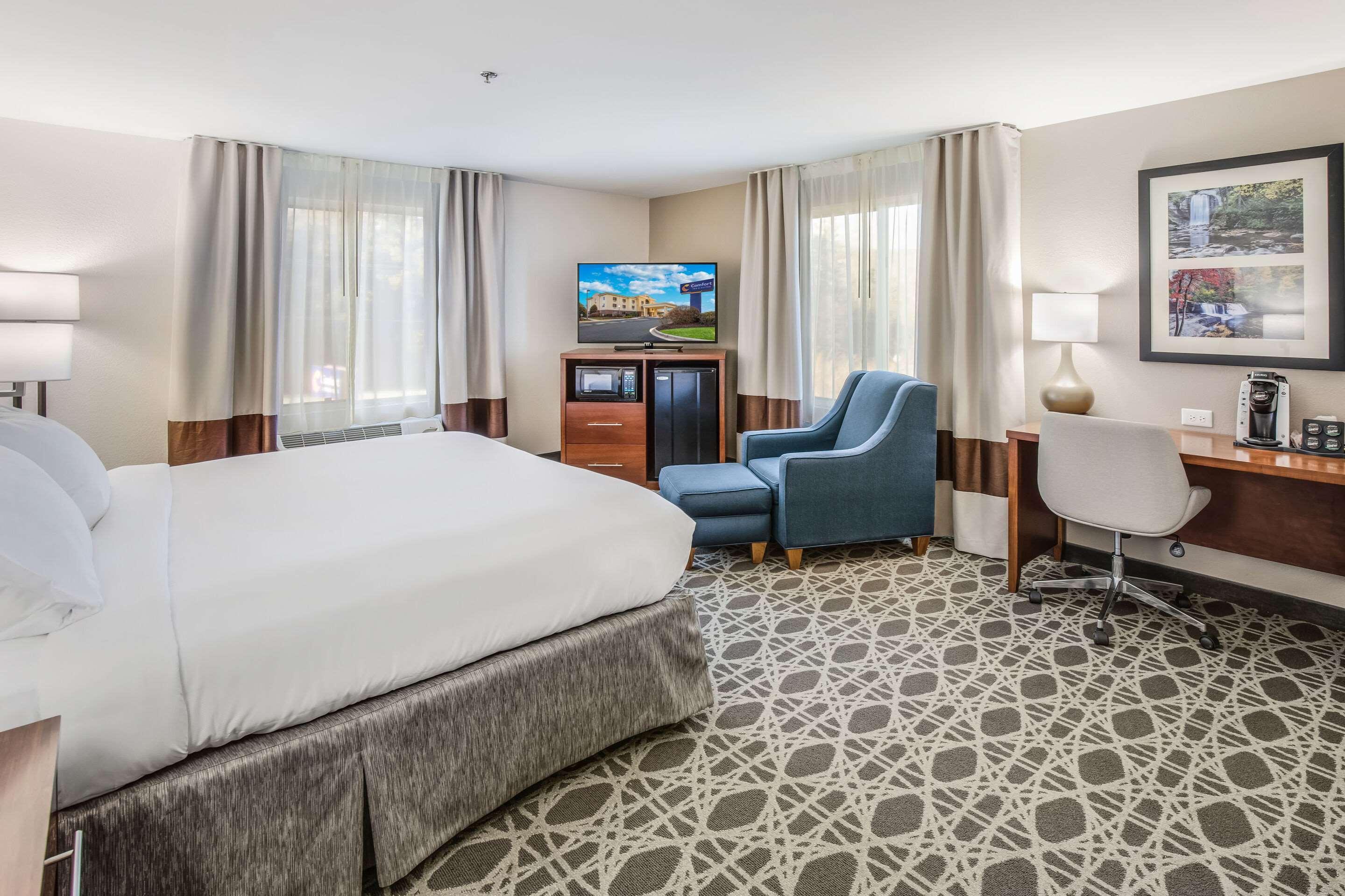 Comfort Inn & Suites Brevard Eksteriør billede