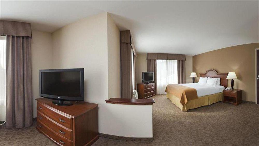 Comfort Inn & Suites Brevard Eksteriør billede